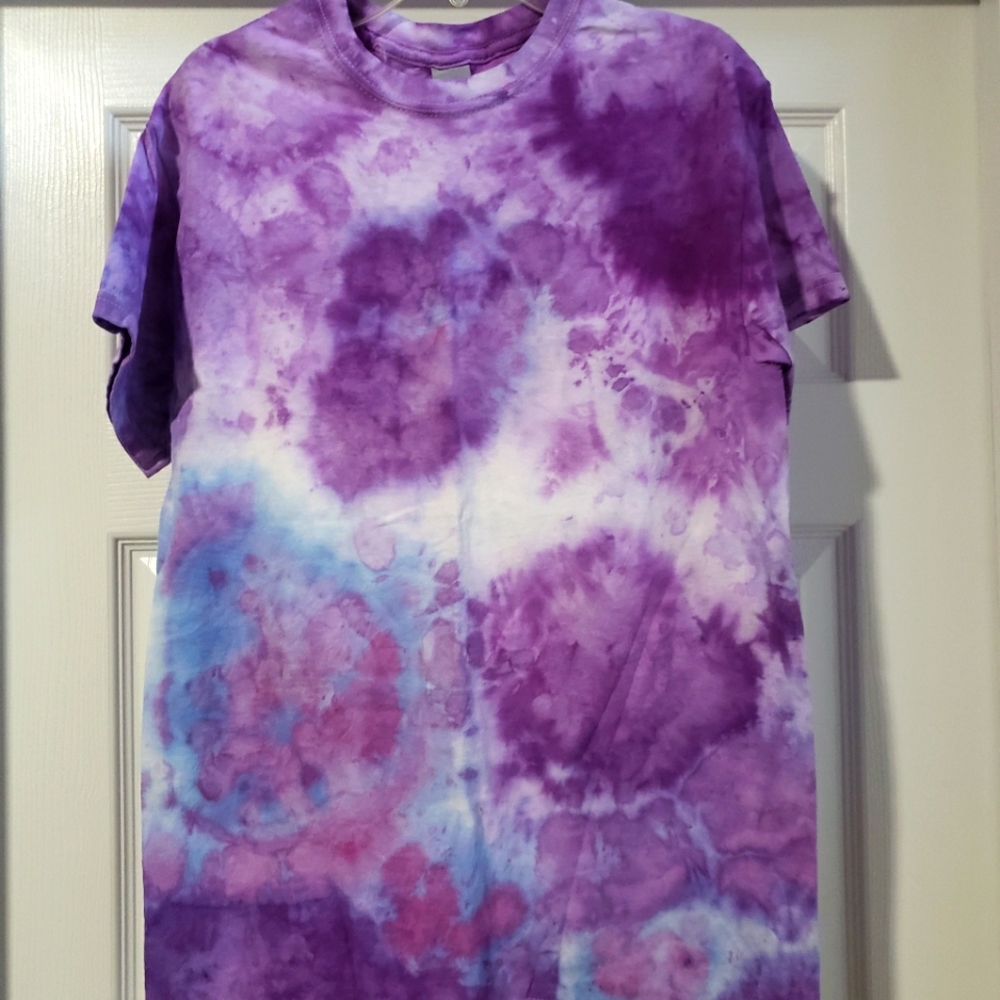 New custom tye dye tshirt